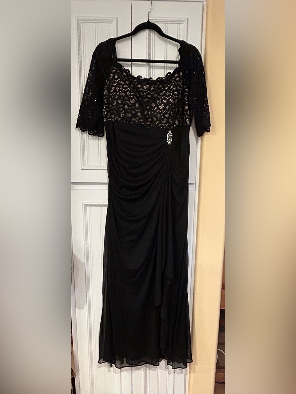 Black Lace-Top Gown with Draped Skirt. Mother of the bride or groom.Sz 16W B-2